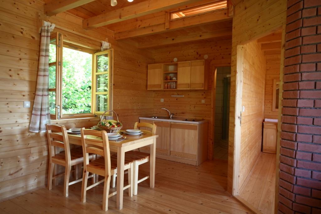 Holiday Homes Eko Klanac Rakovica Oda fotoğraf